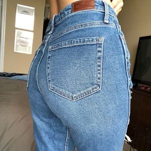 Hollister High-Rise Mom Jean